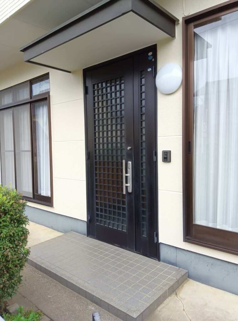 【太田市】玄関ドアリフォーム工事