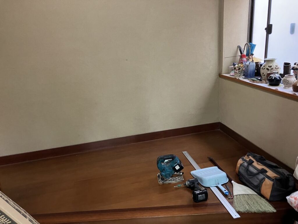 【館林市】床の軋みとおさらば！玄関・トイレリフォーム工事