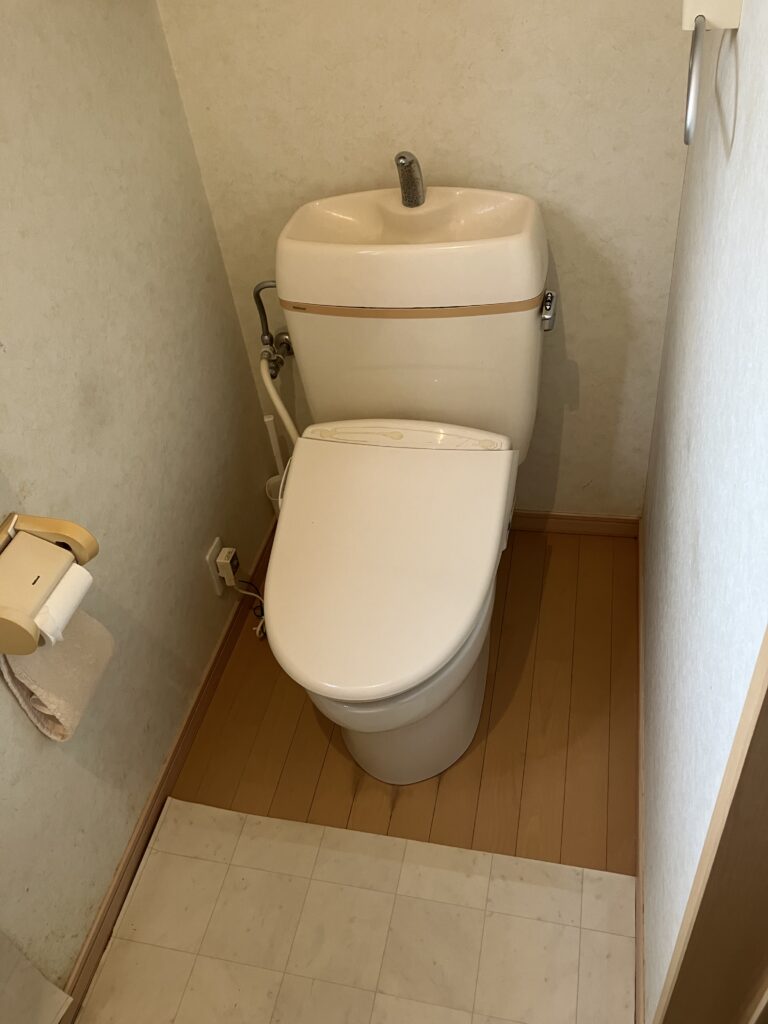 【佐野市リフォーム】トイレの気になる汚れはリフォームでおさらば！トイレ改修工事