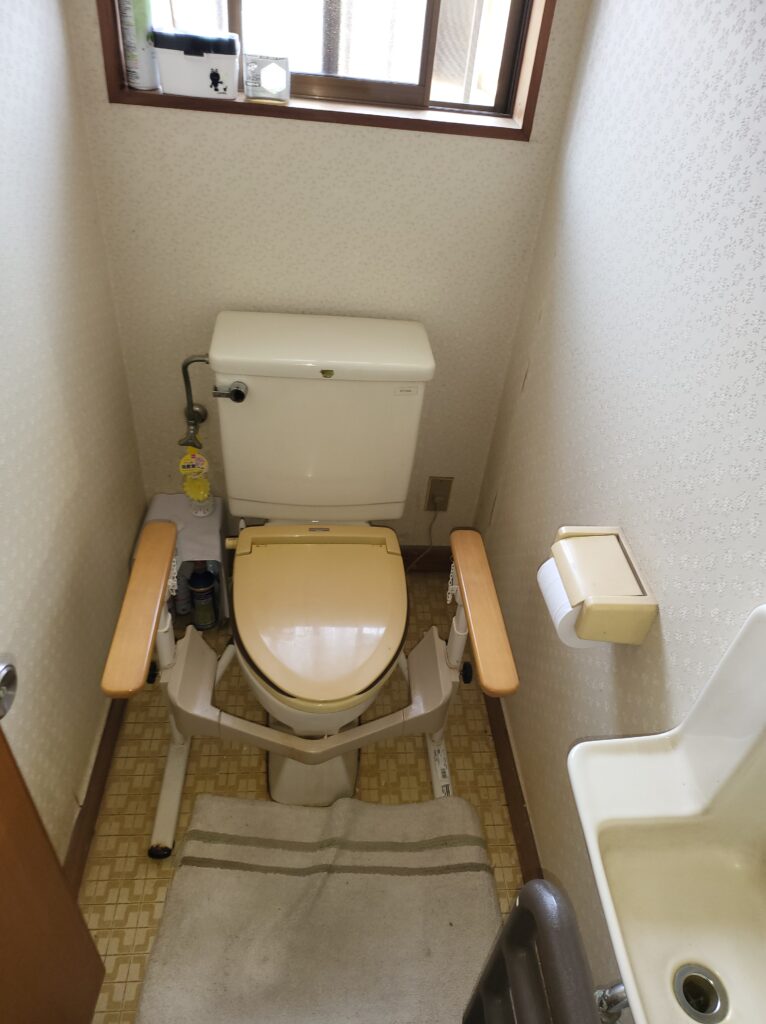 【佐野市リフォーム】1階と2階のトイレをまとめてリフォーム！トイレ改修工事