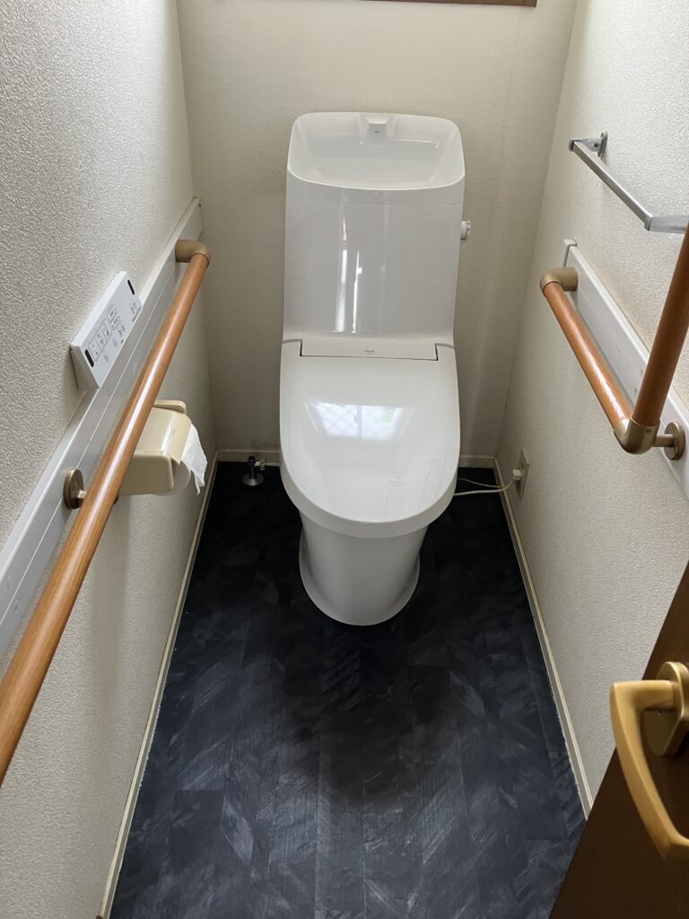 【太田市リフォーム】1階と2階のトイレ交換＆床も張替えリフォーム！