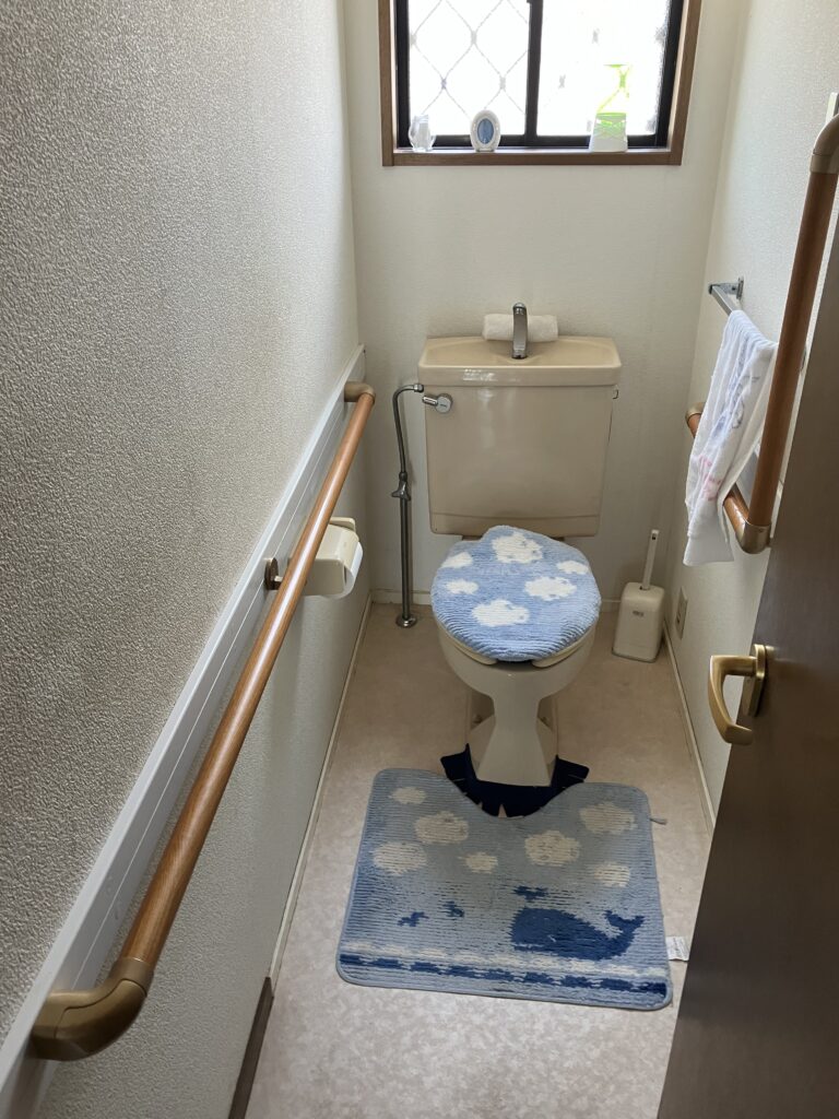 【太田市リフォーム】1階と2階のトイレ交換＆床も張替えリフォーム！