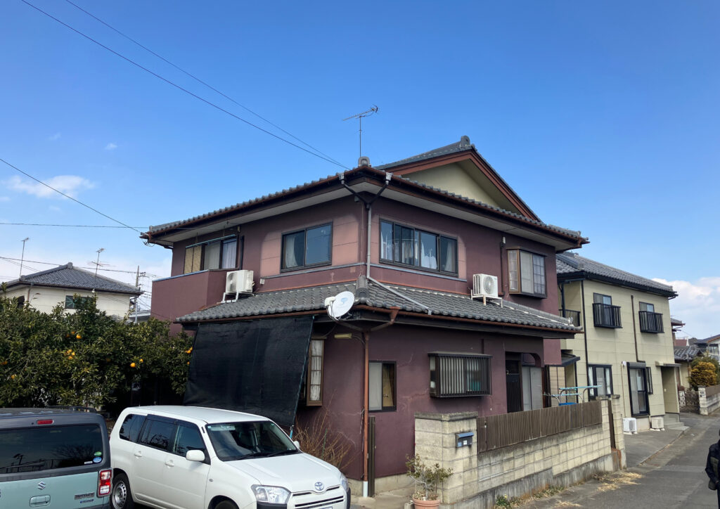 【大泉町リフォーム】外観もお風呂も新築同様に生まれ変わります！屋根補修・外壁塗装工事・浴室・トイレ工事