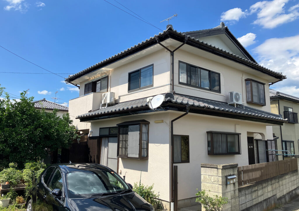 【大泉町リフォーム】外観もお風呂も新築同様に生まれ変わります！屋根補修・外壁塗装工事・浴室・トイレ工事