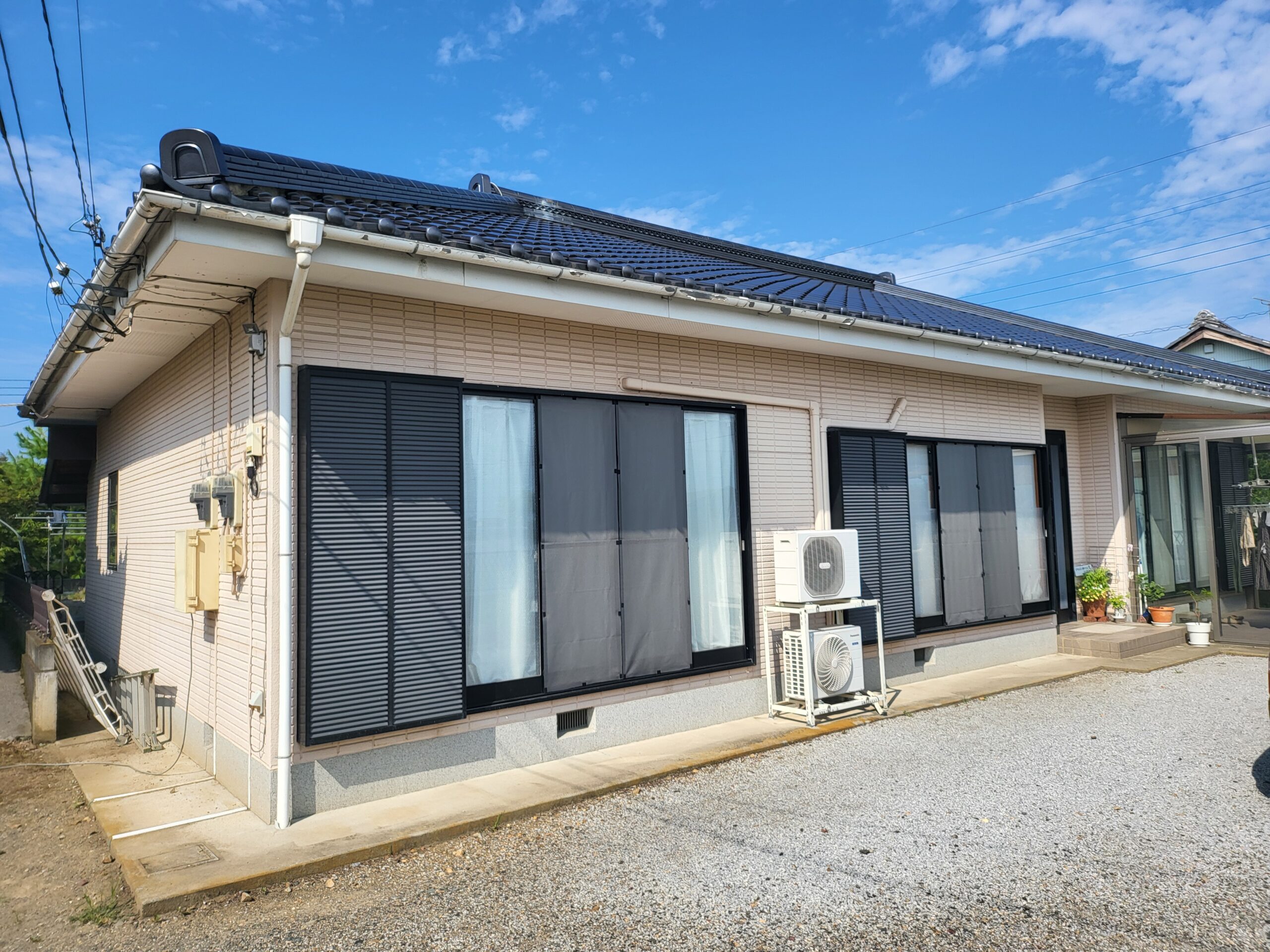 【明和町リフォーム】外壁と樋もまとめてピカピカに！外壁塗装工事