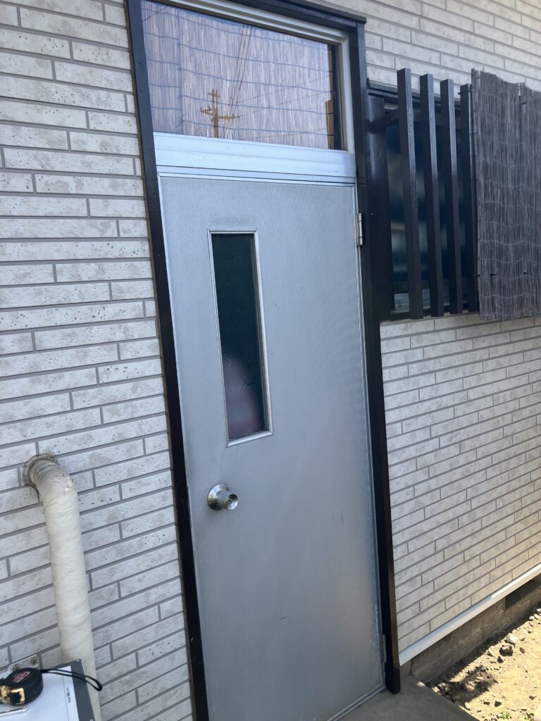 【邑楽町リフォーム】勝手口の老朽化を解消！勝手口交換工事